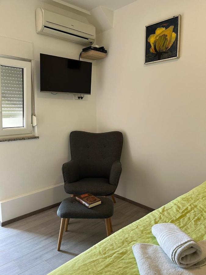 Apartments Vuceric Peroj Kültér fotó