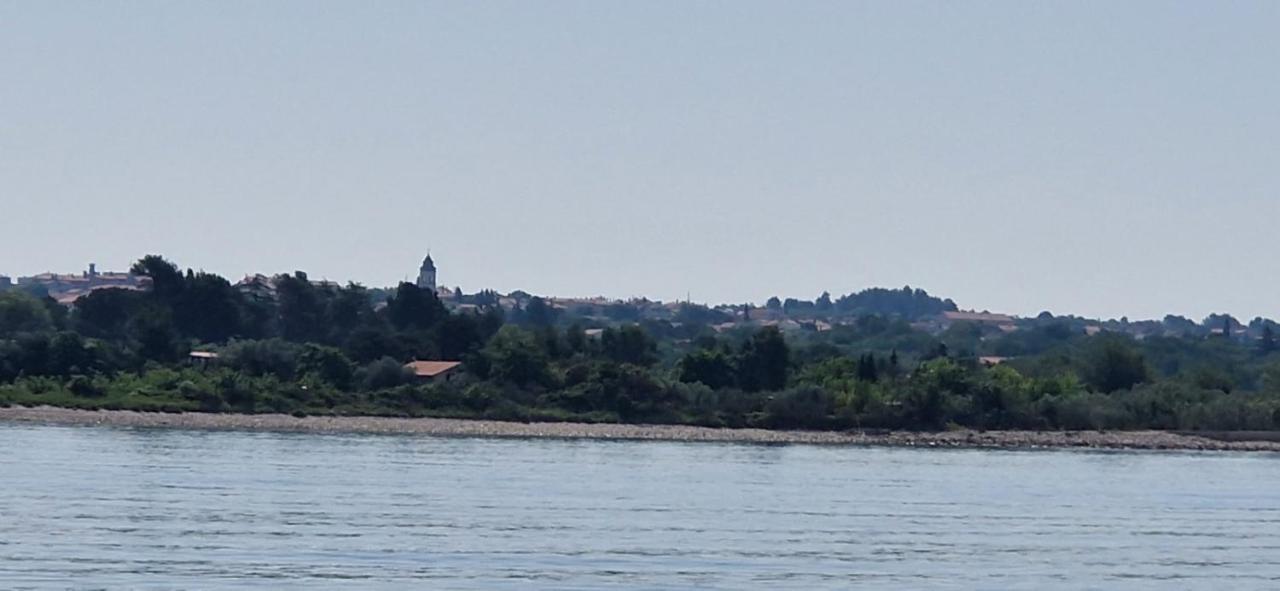 Apartments Vuceric Peroj Kültér fotó