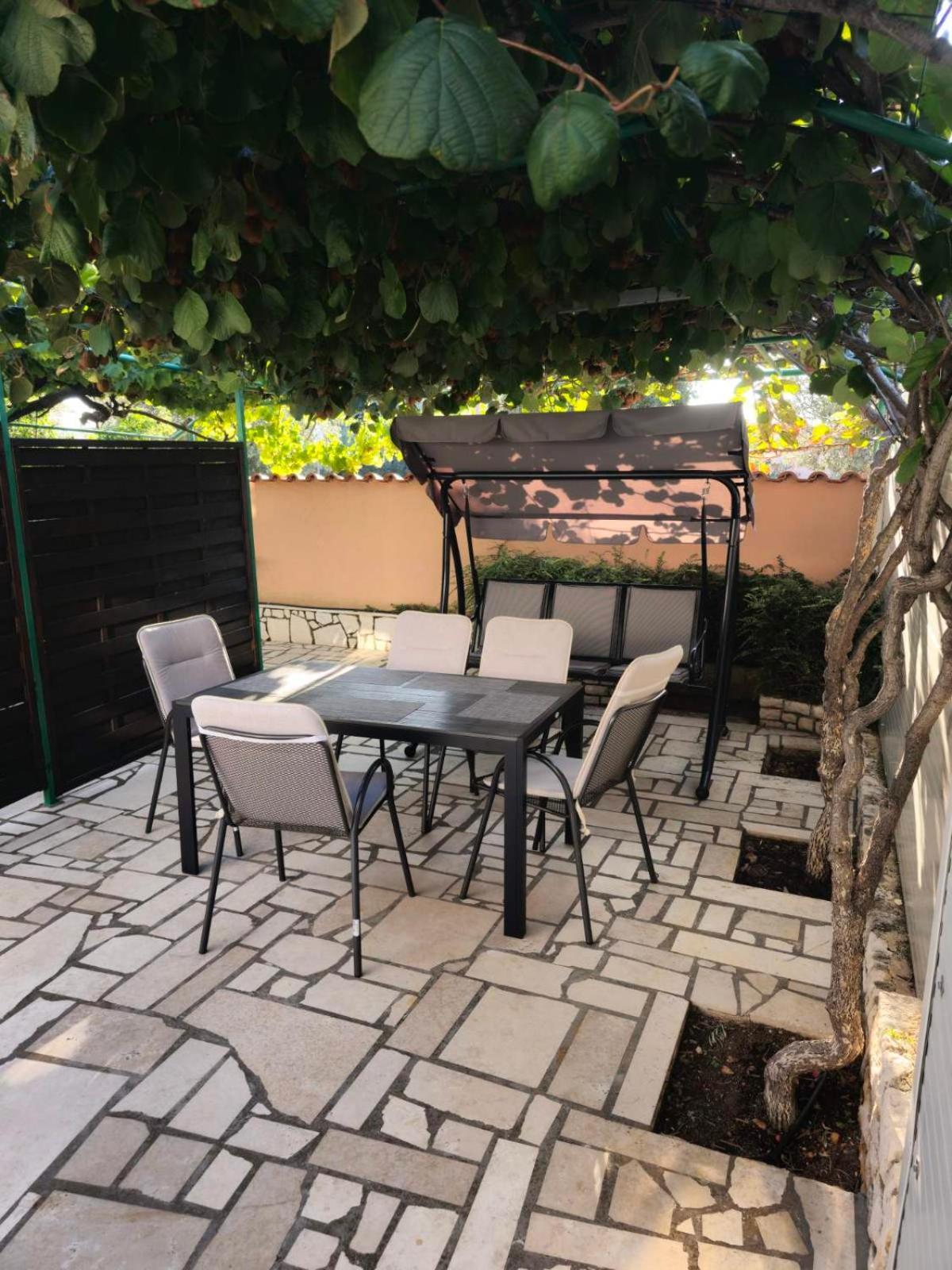 Apartments Vuceric Peroj Kültér fotó