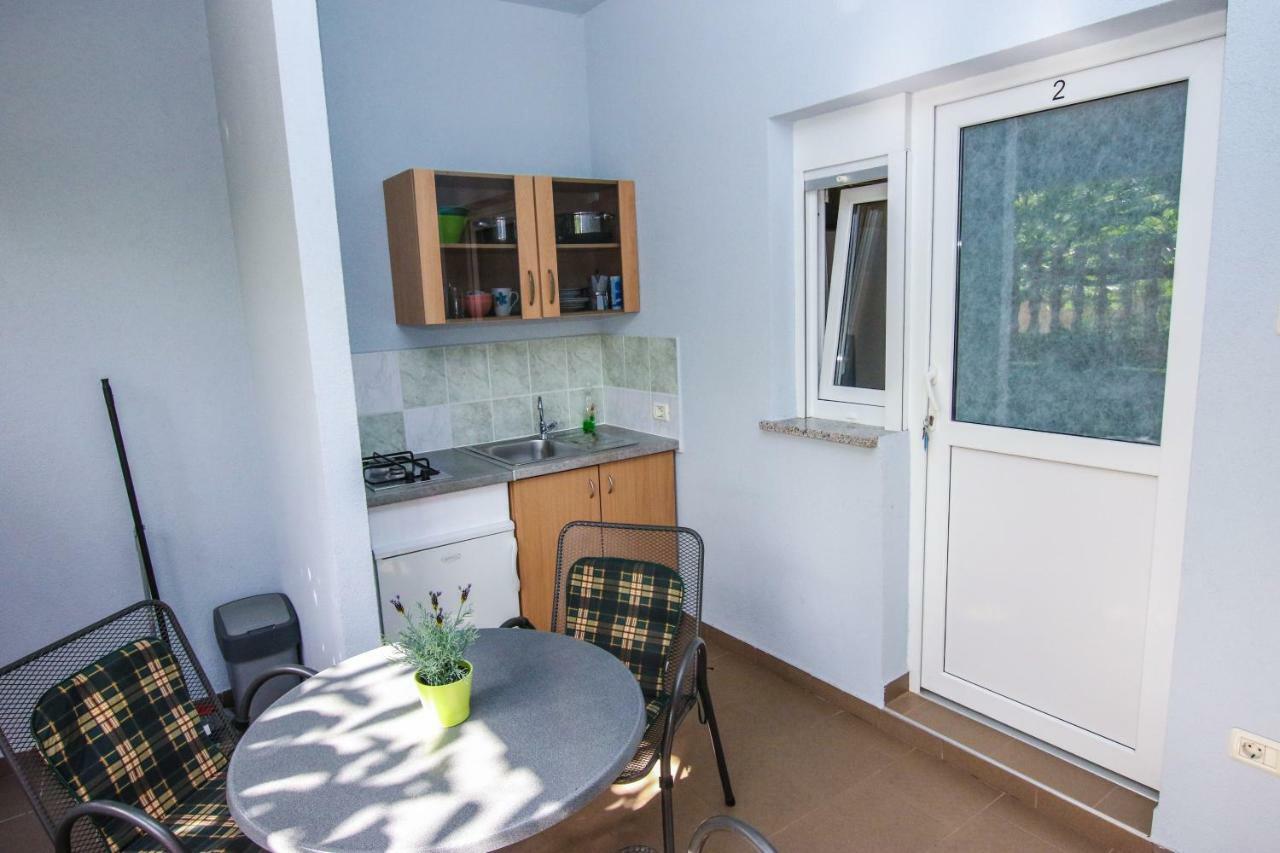 Apartments Vuceric Peroj Kültér fotó