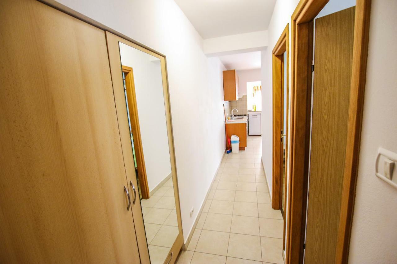 Apartments Vuceric Peroj Kültér fotó